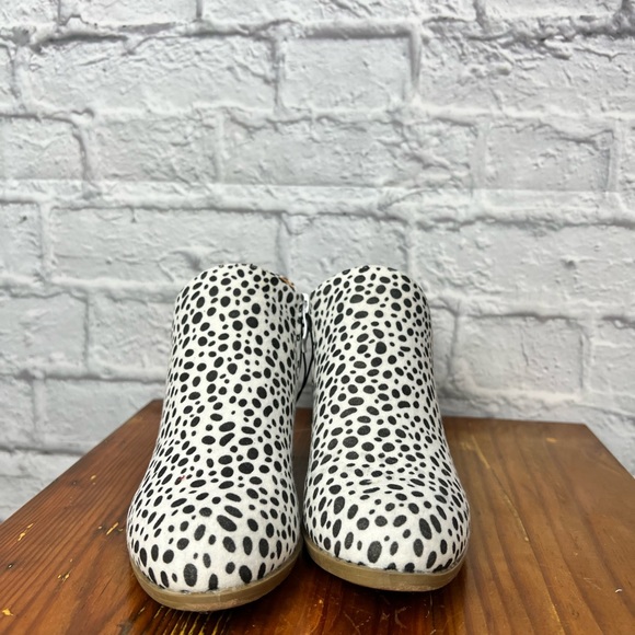 NWT Yokids polkadot, booties multiple sizes - Picture 2 of 5